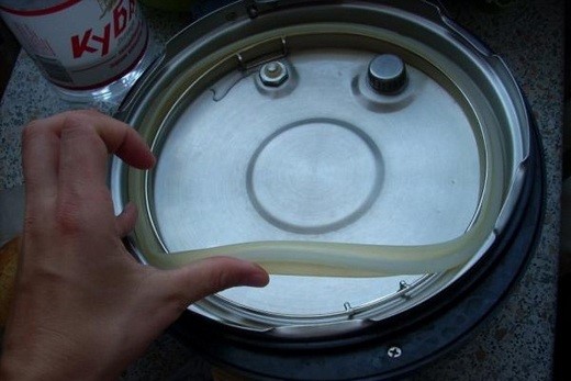 Cum să scapi de mirosurile unui nou multicooker și după gătit - sfaturi utile