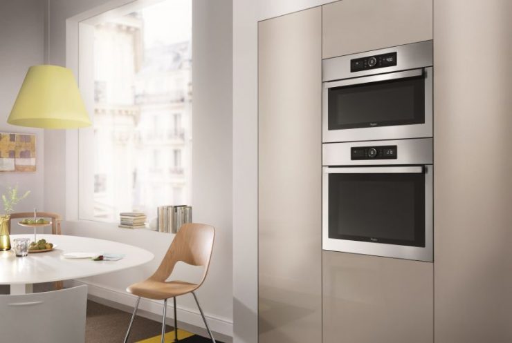 Microondas na cozinha - opções de acomodação (foto) e suporte para bricolage