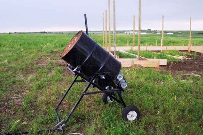 Mixere de casă: cum să faci un mixer cu propriile mâini - marionetă, bucătărie, construcție