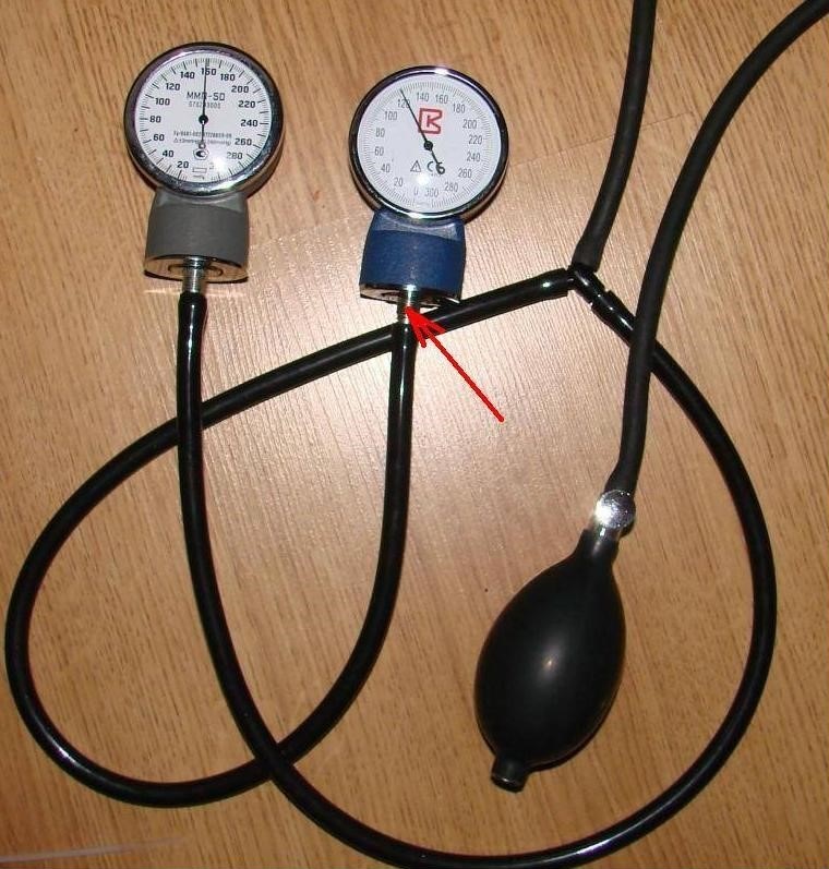 Monitor mecanic al tensiunii arteriale pentru uz casnic: clasamentul celor mai bune modele