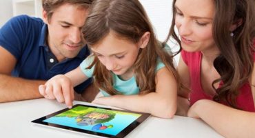 Alegeți o tabletă pentru un copil de la 3 ani, o recenzie a tabletelor pentru copii