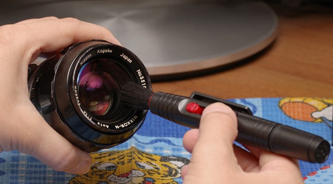 Kas ir labāks Canon vai nikon fotokamera?