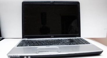 Ce să faci dacă laptopul se oprește singur
