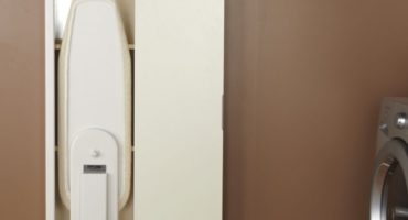 Alegeți o placă de călcat pliabilă pe perete, sfaturi de fixare