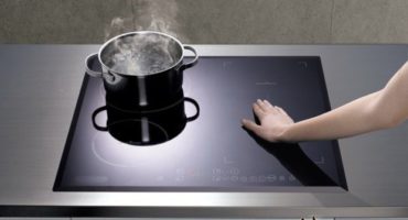 Plita cu inductie sau ceramica din sticla - ceea ce este mai bine pentru casa