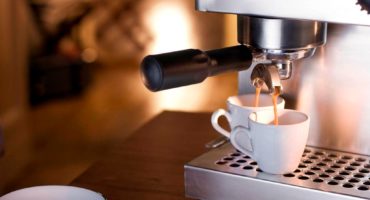 Tipuri și tipuri de mașini de cafea pentru casă - pro și contra diferitelor modele